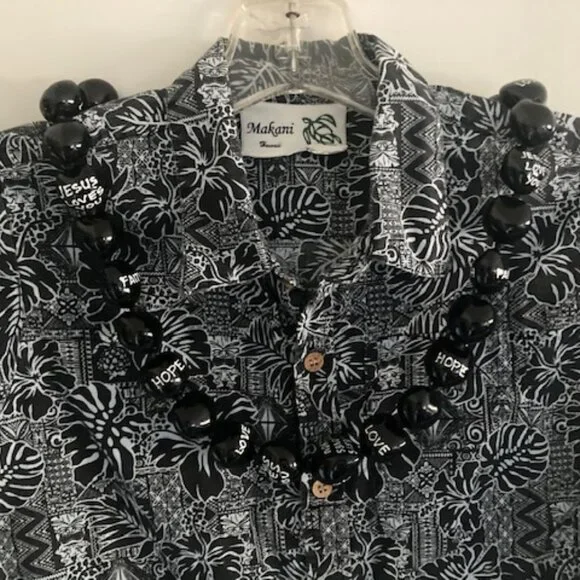 MAKANI HAWAII BOYS ALOHA HAWAIIAN SHIRT RESORT CLUB GRADUATION WEDDING ATTIRE - Picture 5 of 10